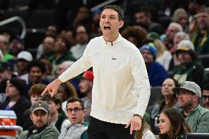 东契奇被驱逐！雷霆主帅：我对裁判的处置方式表示高度认可！