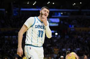 打得不错！努尔基奇26分钟19中12空砍26分9板4助