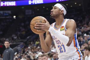 你的舞台你做主！阿隆-维金斯24中14&三分10中4砍下全场最高35分