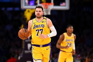 费舍尔：赛季初没人能想到湖人会西部第三 雷迪克展现了执教能力