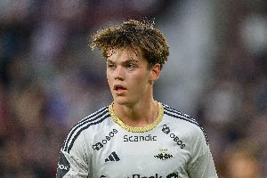 罗马诺：维拉正在推进签尼潘的谈判 球队在几周前介绍了项目计划