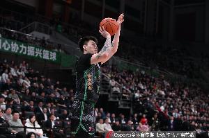 付政浩：辽篮半决赛需张镇麟稳定输出 胯伤手术治疗得等到休赛期