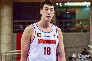 媒体人：杜润旺都有挥拳动作 判定为挑衅性的不当言行？不停赛？