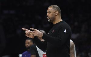 乌度卡：我们现在没有单独的防守短板 精英级别的防守很难调教