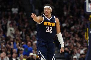 关键时刻真硬！阿隆-戈登14中8拿下25分8板&5前场板 加时独得6分