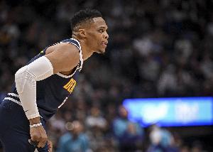 王猛：掘金赢在威少代表的“拼”字 他永远是最神奇最别致的存在