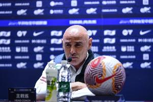 穆斯卡特：我们将比赛纳入了困难模式，武磊能回归是非常棒的事