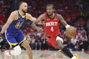 库里：杰伦-格林下一场可能会打得更好 这需要场上球员共同努力