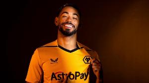 记者：库尼亚愿意加盟曼联，阿莫林将其视为10号位置球员