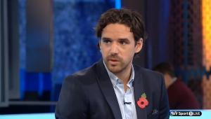 英媒：哈格里夫斯建议曼联将奥斯梅恩和库尼亚作为主要目标