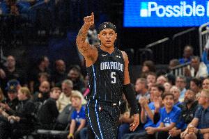 确实难顶！班凯罗面对严防鏖战43分钟 25中12砍32+9+7全场零失误