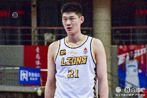 直播吧：胡金秋臀部抽筋伤无大碍 不会影响与辽宁半决赛