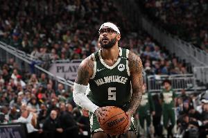 💥底薪的神！特伦特9记三分平队史纪录😍全场新高37分+0误4断