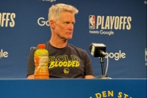 科尔：巴特勒没打&所以我们花了点时间才找到节奏 防守支撑了球队