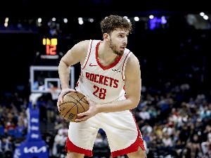 罚球对比：勇士15中12&命中率80% 火箭24中14&申京6中1