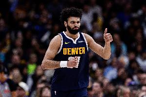 把快船当湖人打！穆雷半场11中8高效砍下19分2板2助 压哨三分超时