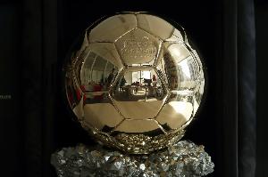 欧冠定归属？金球奖最新赔率：拉菲尼亚居首，登贝莱、亚马尔二三