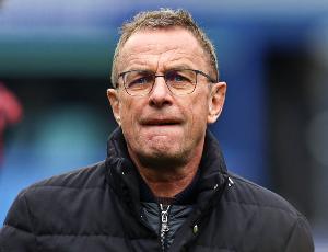 朗尼克：我离开曼联后他们花了7亿欧引援，排名却越来越低