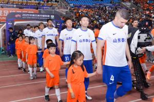 崔康熙压力山大！泰山近4轮1平3负仅拿1分，4场共丢了11个球