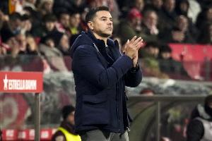 赫罗纳主帅米歇尔因健康问题住院，皇马官方社媒发文祝福