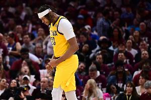 美记：特纳是今夏顶级自由球员之一 季后赛表现足够让他赚笔大钱