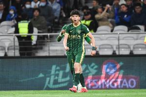 参照物！伊兰昆达登陆拜仁前澳超60战16球，王钰栋中超26战8球