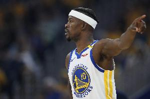 段冉：巴特勒末节体能下滑命中率暴跌 不得不感叹岁月对他的侵蚀