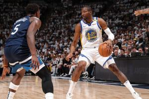 科尔谈库明加30分：他打得太好了 打出了生涯最好的比赛之一