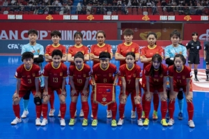 女子五人制足球亚洲杯 同济海港队员曹嘉仪和苏嘉虹随中国队参赛