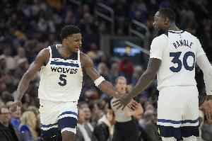 兰德尔表现出色！华子：我们现在需要学会如何在低位配合