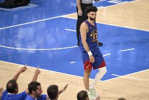 生病了！阿德尔曼：穆雷赛前决定是否出战 希望他能打