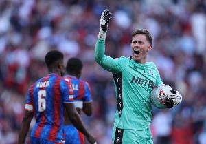 亨德森谈父亲离世：通常他都来看比赛，无法和他聊比赛让我很难受