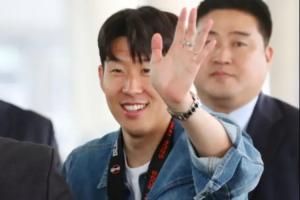 衣锦还乡！孙兴慜返回韩国，应球迷要求短暂佩戴上欧联杯冠军奖牌