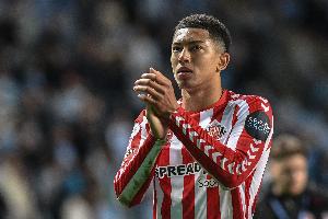 邮报：多特蒙德已与小贝林厄姆会面，就潜在的转会进行下一步谈判