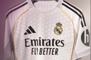 皇马发布25/26主场球衣！设计灵感取自队徽，采用标志性黄色镶边