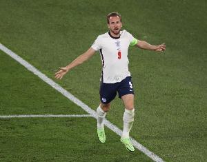 助力新帅！图赫尔上任后的前3场比赛，凯恩均有进球入账