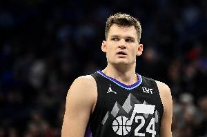 湖人冲凯斯勒🤔？Buha：爵士要价过高 克内克特+首轮恐都换不到