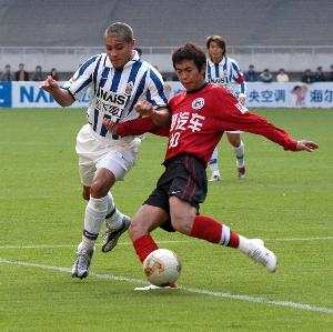 赵震：“国足500万挣得少”要关起门来说，低收入的网民理解不了