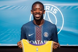 🏀🤝⚽ 大巴黎球员登贝莱、克瓦拉茨赫利亚等人获赠湖人球衣