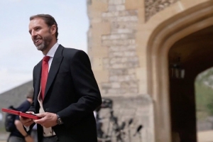 索爵！索斯盖特被授予爵士爵位，带领英格兰两次获得欧洲杯亚军