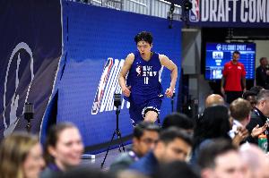 官网TOP75新秀：杨瀚森47名&储备球员 在无压力队可立即登陆NBA