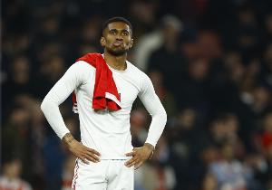 英媒：伯恩茅斯有意尼尔森，阿森纳对于听取报价持开放态度