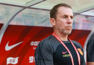 前景如何？久帅受扬科维奇举荐来华，同样男足梯队升国足临时主帅