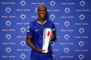 奉献助攻，官方：凯塞多当选切尔西vs本菲卡全场最佳球员