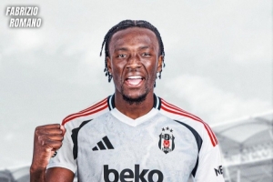 罗马诺：亚伯拉罕将与贝西克塔斯签署四年合同