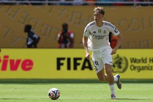 阿斯点评皇马引援：签阿诺德、怀森和马斯坦托诺，证明眼光独到