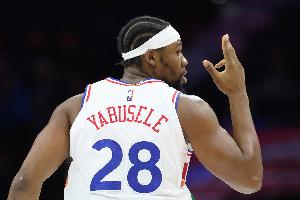 2年530万签约沃特福德！美记：亚布塞莱下赛季看起来不会回76人了