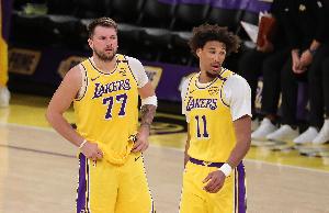 哈斯勒姆：艾顿喜欢打低位&中距离不适合湖人 东契奇需要空接威胁