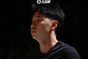 🤕赛季十大受伤时刻：三位“0号”跟腱重伤 欧文&小崔ACL之殇