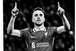 福勒社媒：愿若塔安息，为他的妻子和3个孩子感到万分悲痛